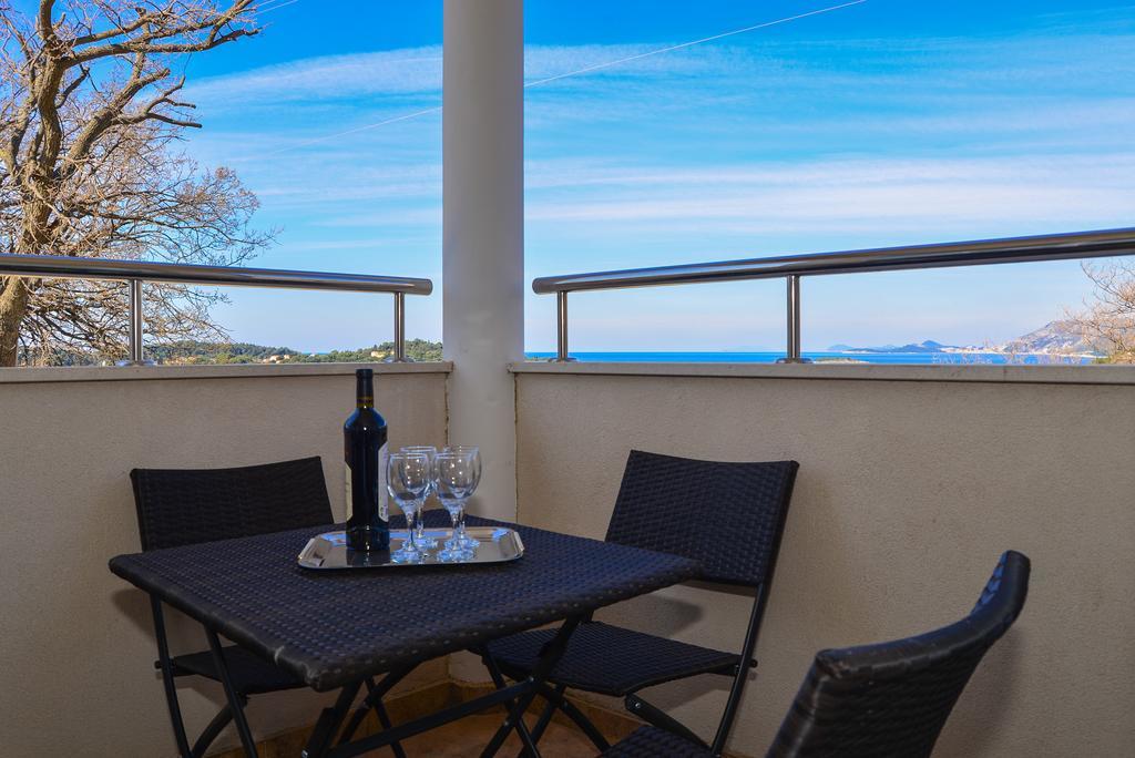 A&M Cavtat Family Apartment - 3 Bedrooms And Free Parking Экстерьер фото